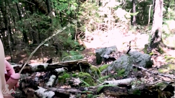 [ManyVids] Shiri Allwood - Little Red Flashing Wood [HD, 1080p]