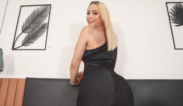 [Brazilian-Transsexuals] Mannuela Mattias - Sexy T-Blondie Super Premiere 19 Jun 2025 [HD, 1080p]