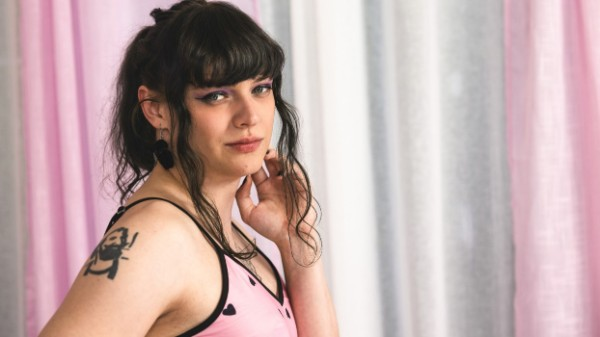 [Femout.xxx] Zoie White - Cuddle With Zoie White 27 Sep 2023 [HD, 1080p]